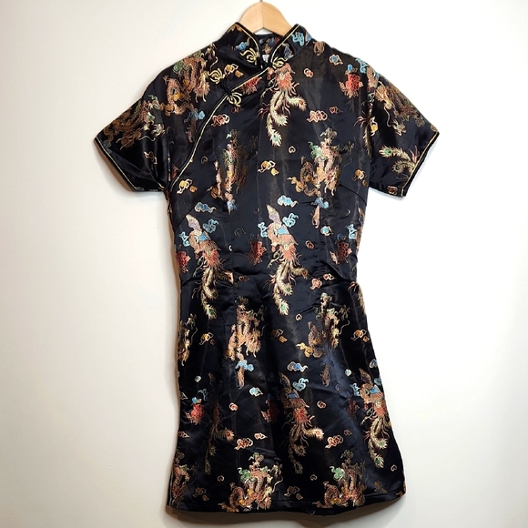 Source Unknown Dresses & Skirts - Elegant Black‎ Floral Cheongsam Dress